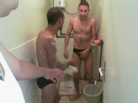 putin sou la doucheeeeeeeeee